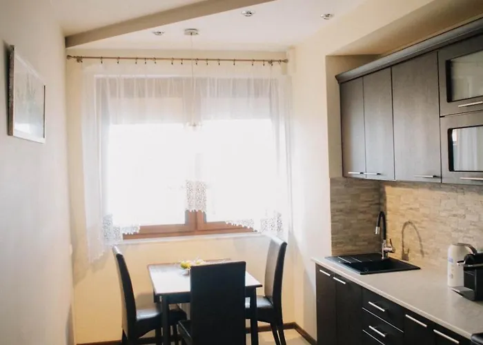 Etiuda Resident Mokotow, Metro Sluzew Lejlighed Warszawa