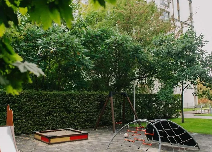 Etiuda Resident Mokotow, Metro Sluzew * Warszawa