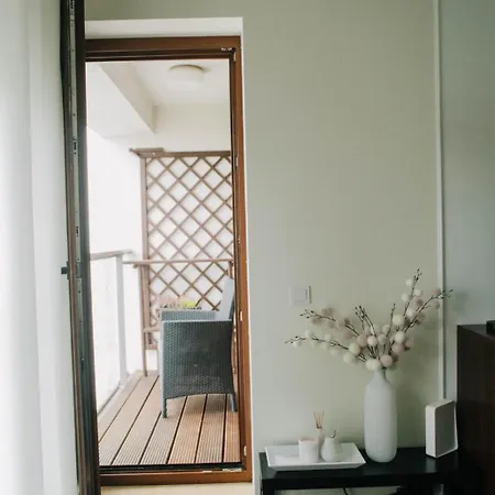 아파트 Etiuda Resident Mokotow, Metro Sluzew 바르샤바